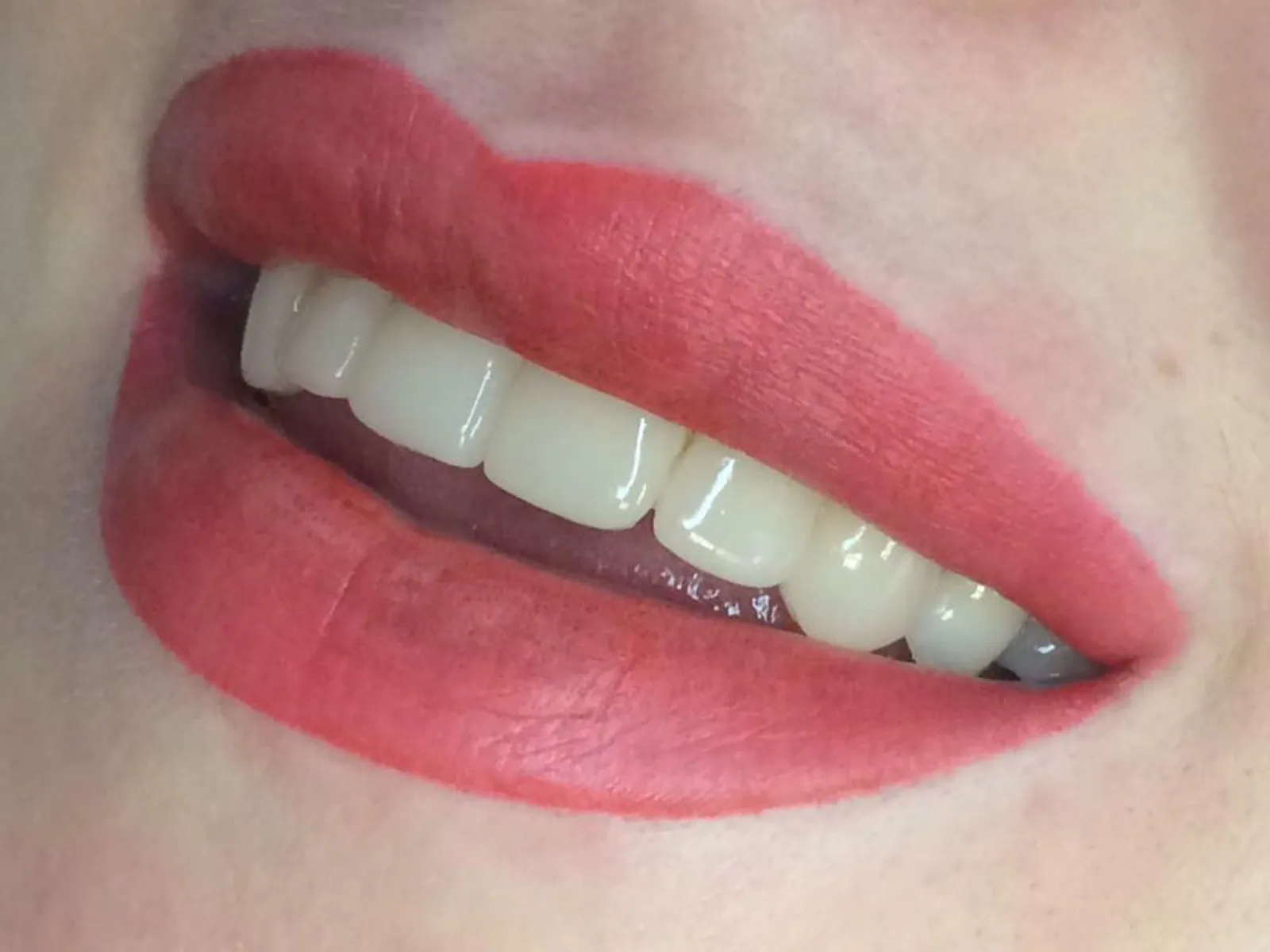 Best permanent make up techniques on the lips