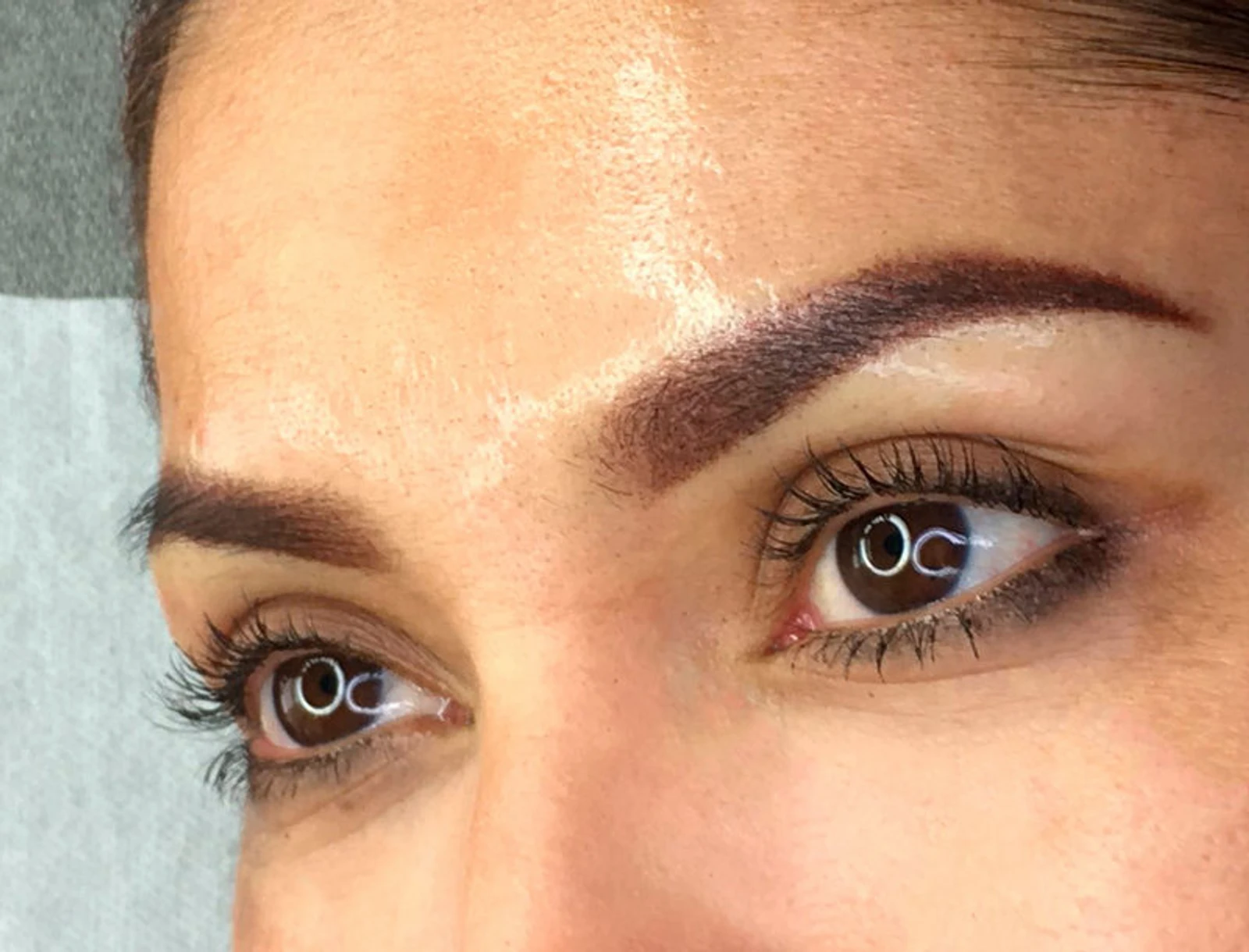 Soft-powder-brows.Anna-Dixon-004.jpg